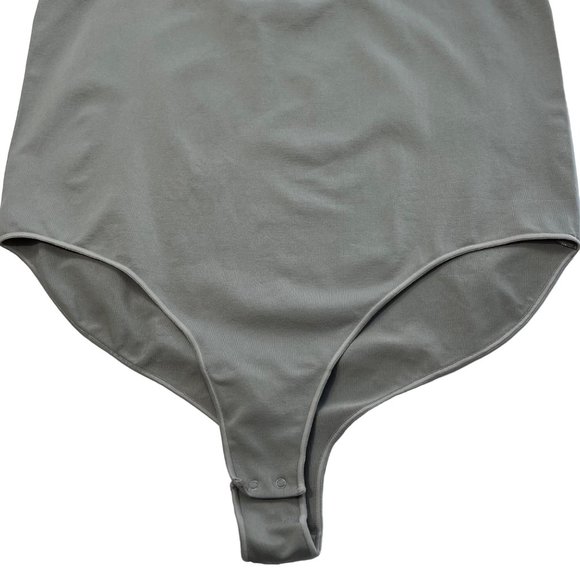 SKIMS Essential Scoop Neck Bodysuit NEW Smoke 4X/5X - Picture 5 of 11